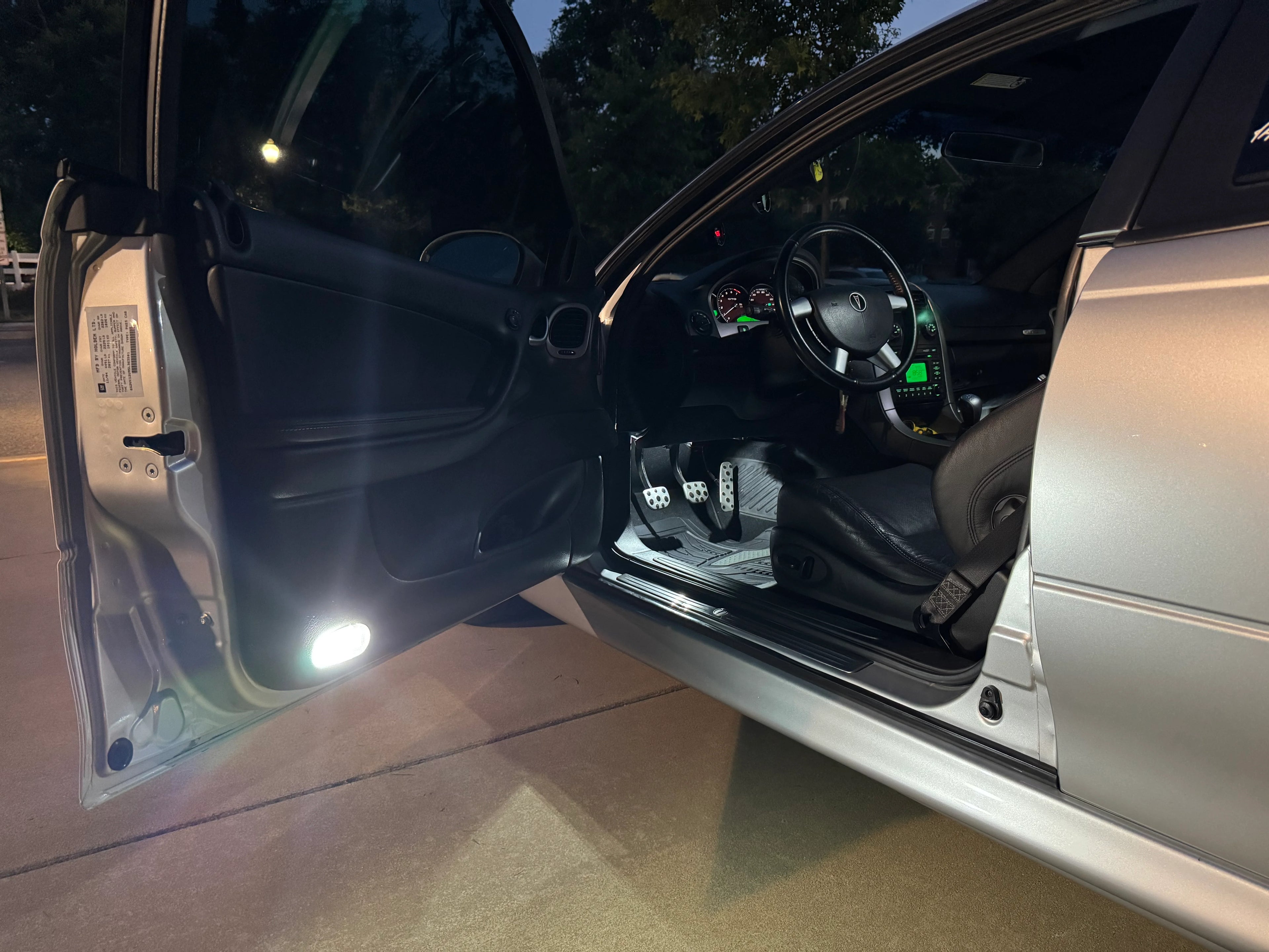 2004-2006 Pontiac GTO Super Bright 3014 Series LED interior light kit
